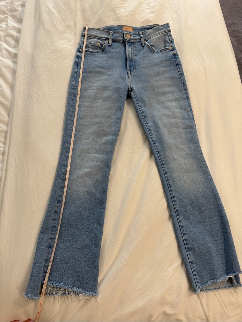 Mother Women’s The Insider Crop Step Fray Size 26 Light Blue Like New Condition